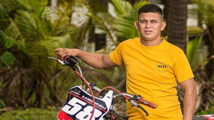 Jerry Muñoz Chaves, de 32 años y un hombre de apellido Barrantes fueron asesinados en Parrita. Foto: Tomada de FB