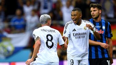 Real Madrid logra su primer título de la temporada de la mano de Valverde y Mbappé