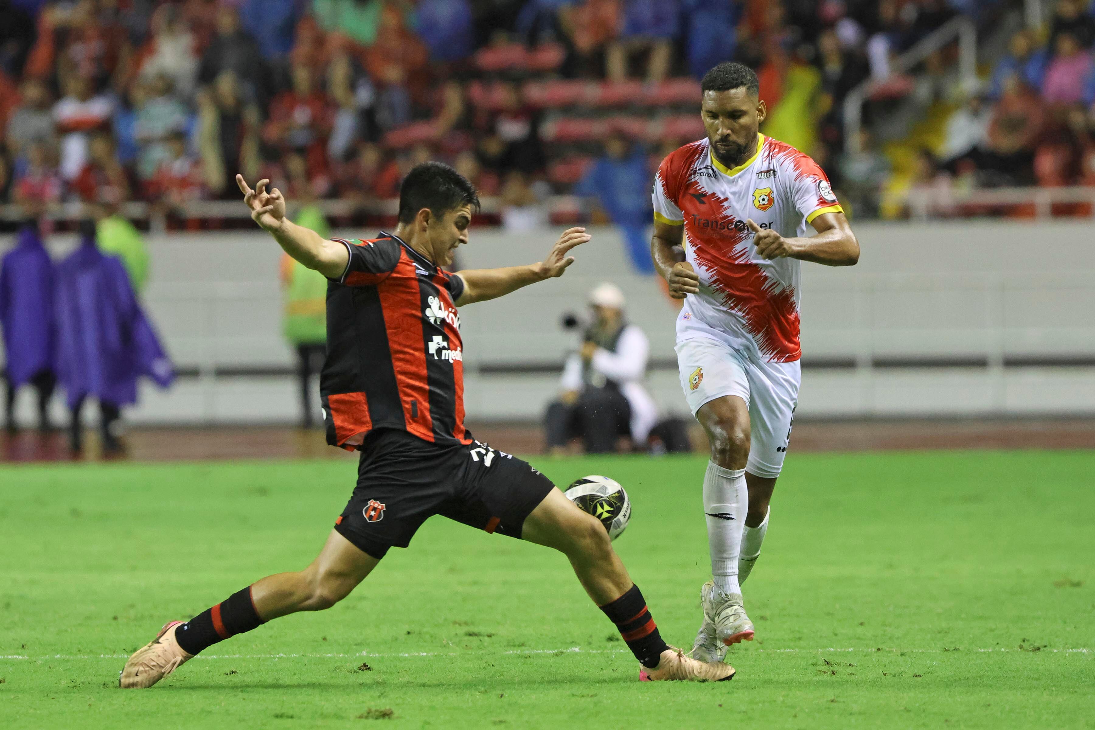 LDA vs Herediano