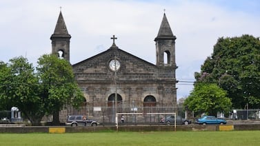 Heredia lo invita a moverse y revisar su condición física con una caminata