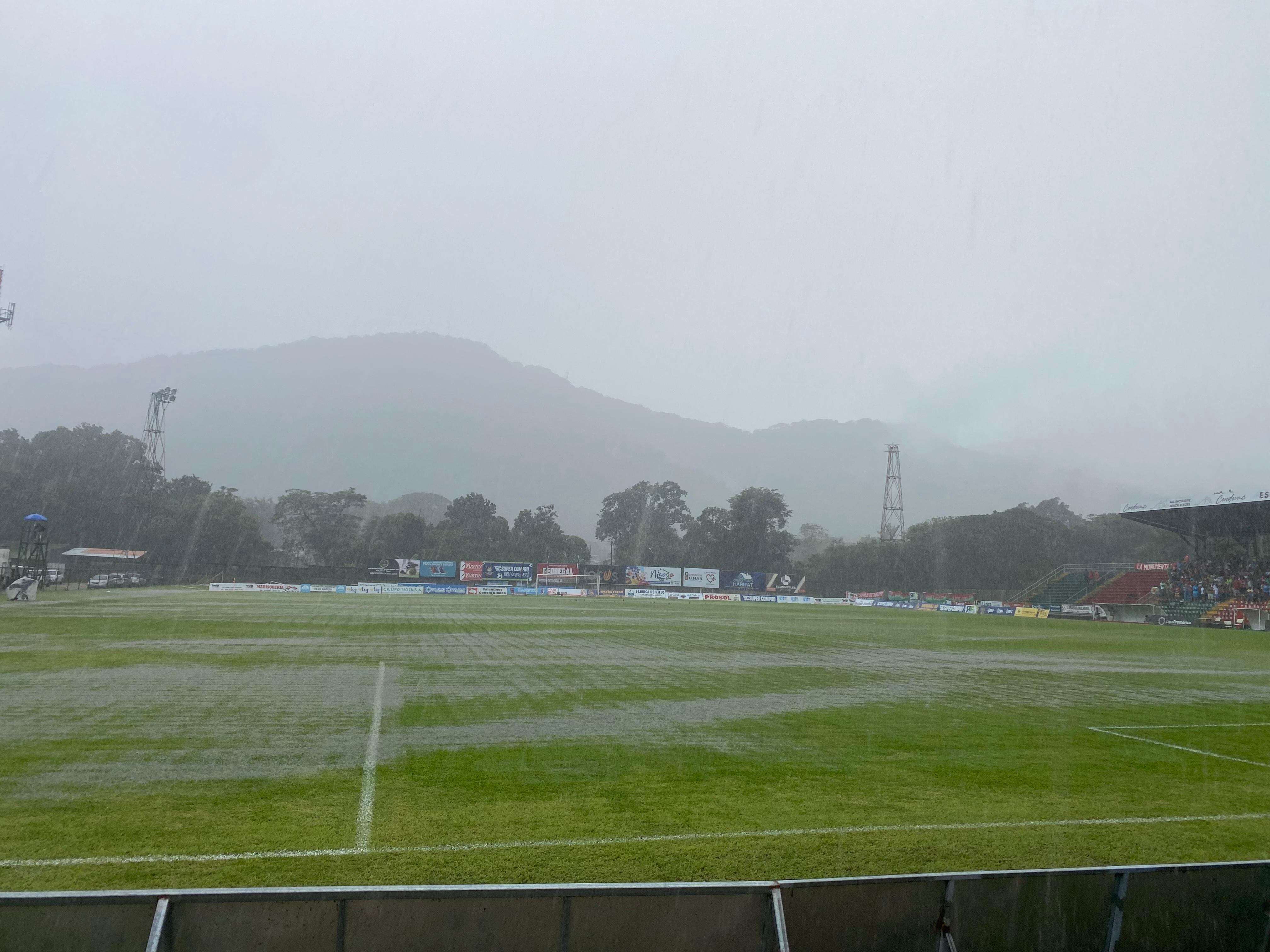 Guanacasteca vs. Herediano
Juego suspendido por lluvia
Malas condiciones del terreno de juego del estadio Chorotega de Nicoya.
18 de octubre del 2023
Cortesía Unafut