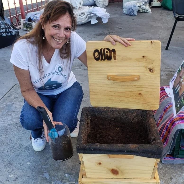 Abono con popo de perro