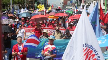 Huelga provocó tremendo caos en el hospital de Cartago por esta razón