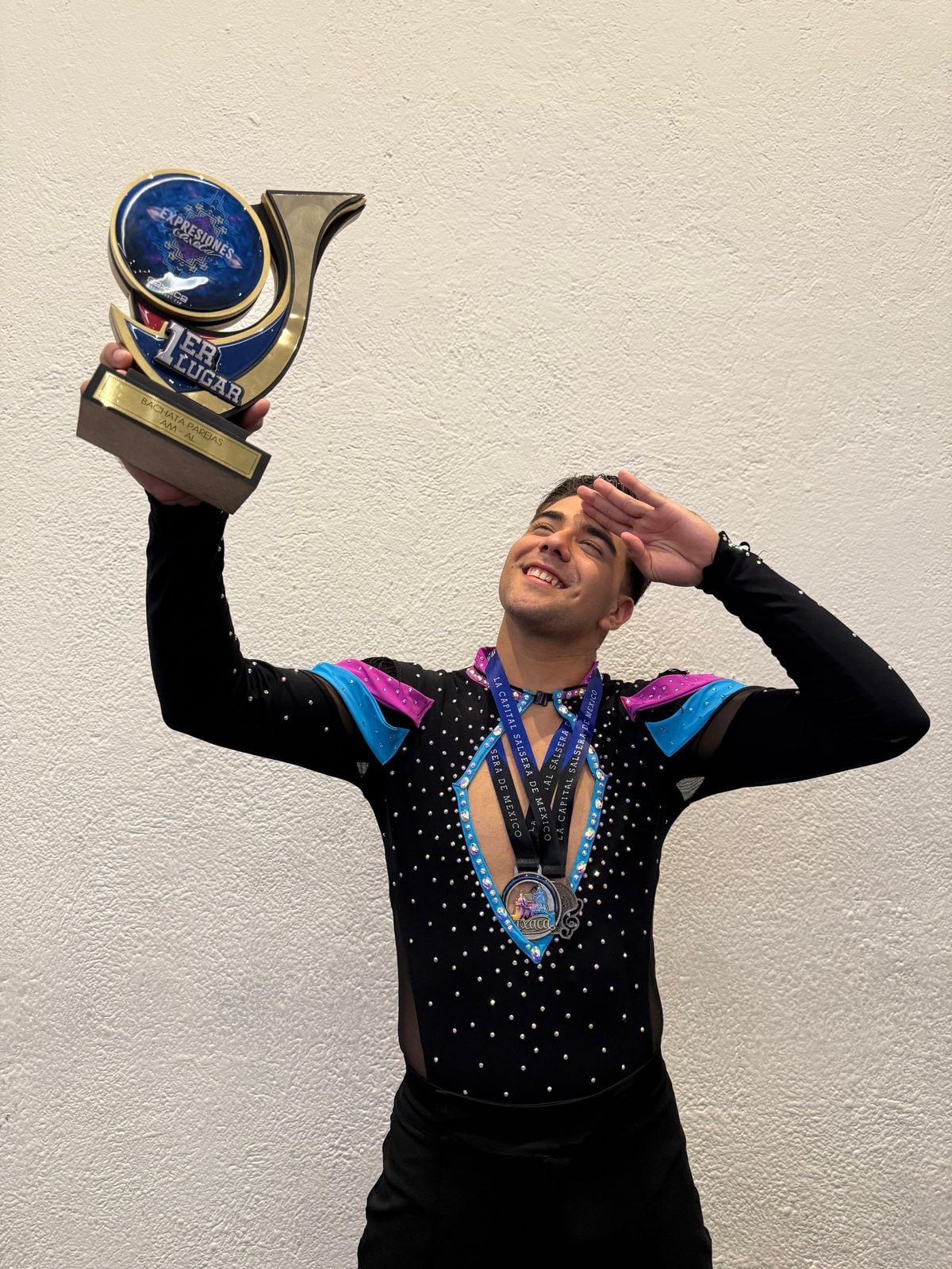 Kenneth González es uno de los cuatro bailarines estelares de la nueva temporada de Nace una estrella