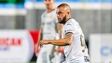 John Jairo Ruiz y su emotivo mensaje de despedida luego de salir del Herediano