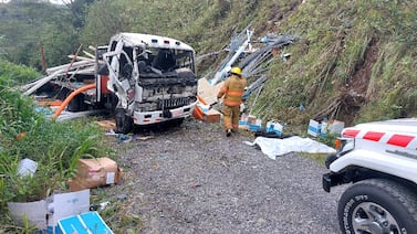 Papá de dos hijas era el hombre que falleció al caer camión en guindo