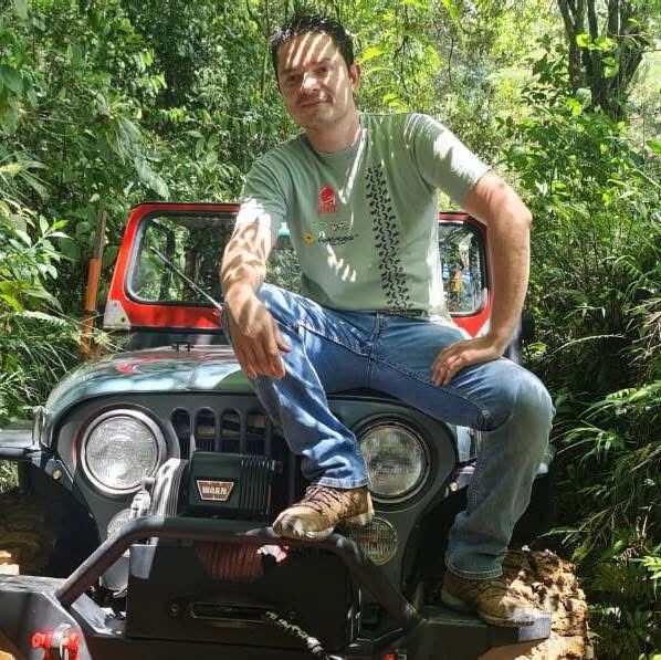 Walter Centeno falleció al caer su carro desde el peñón de Guacalillo