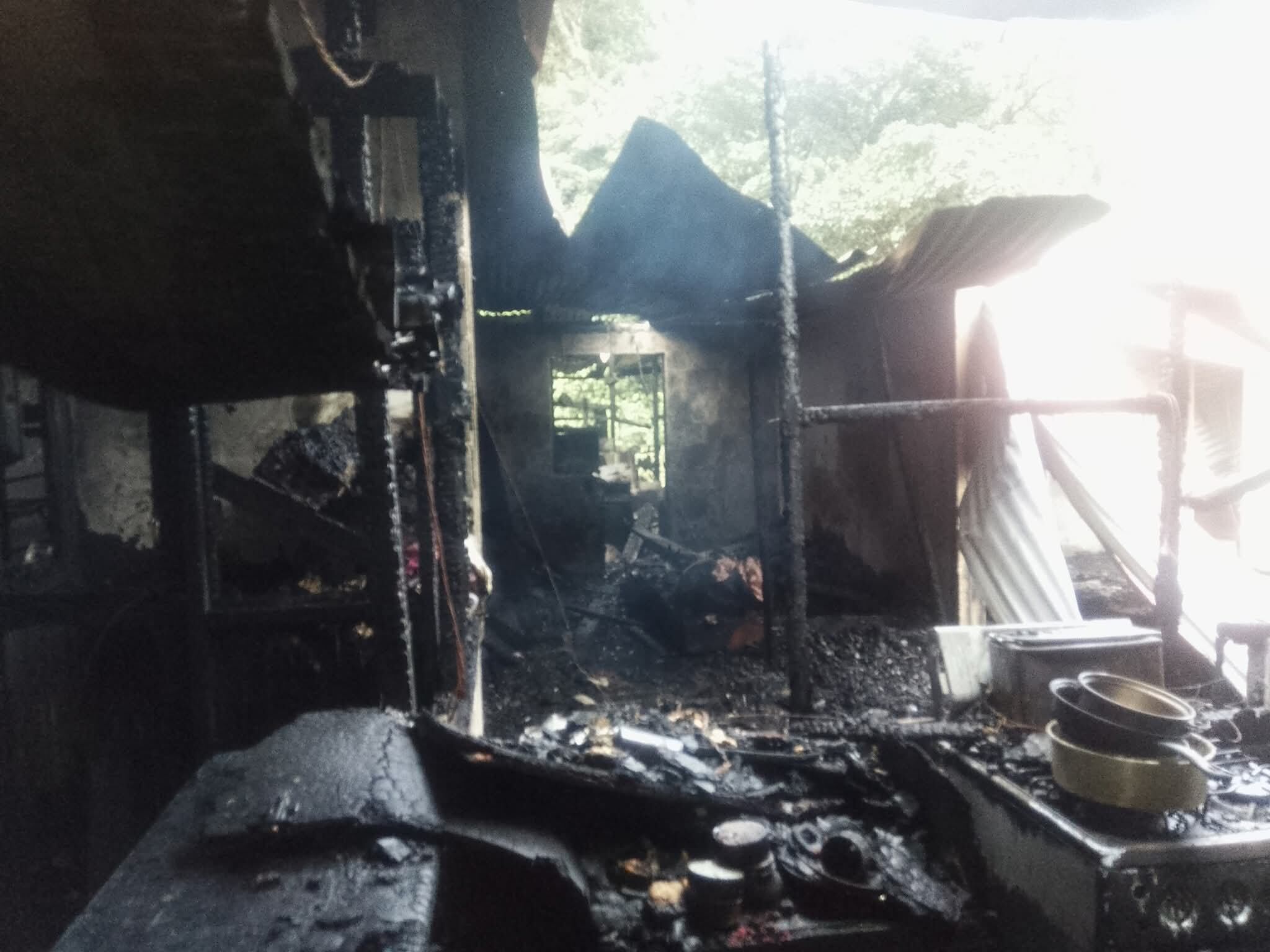 Incendio en Barva de Heredia.