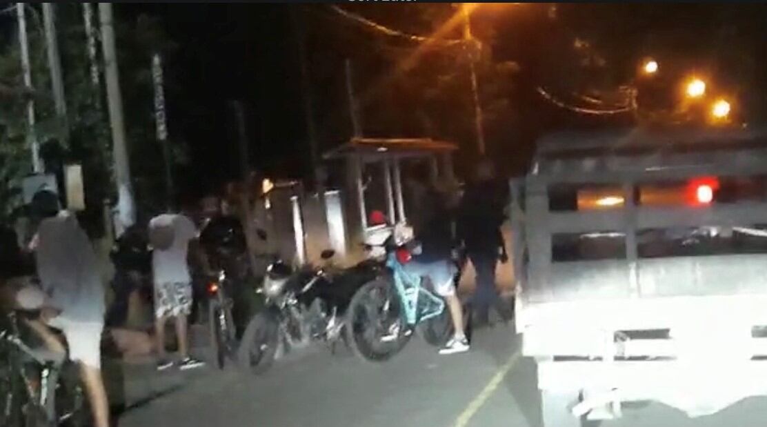 El homicidio ocurrió en barrio Las Margaritas, en La Fortuna de Bagaces. Foto Guanacaste Segura.