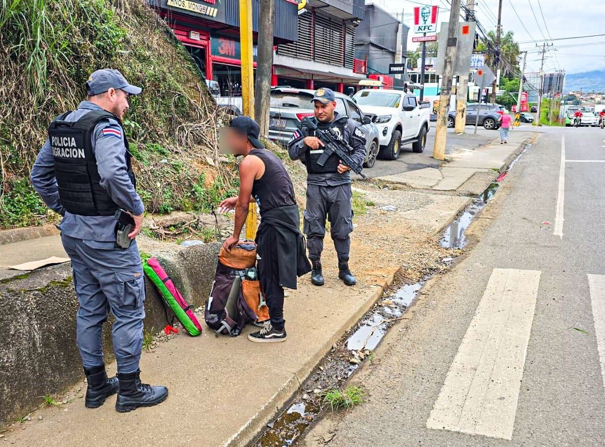 Un malabarista de apellidos Olivares Reyes era buscado por tentativa de homicidio en Guatemala