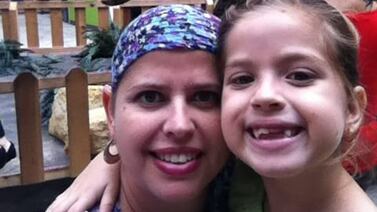 Alegría al vencer el cáncer de seno junto al dolor de saber que muchas perdieron la batalla