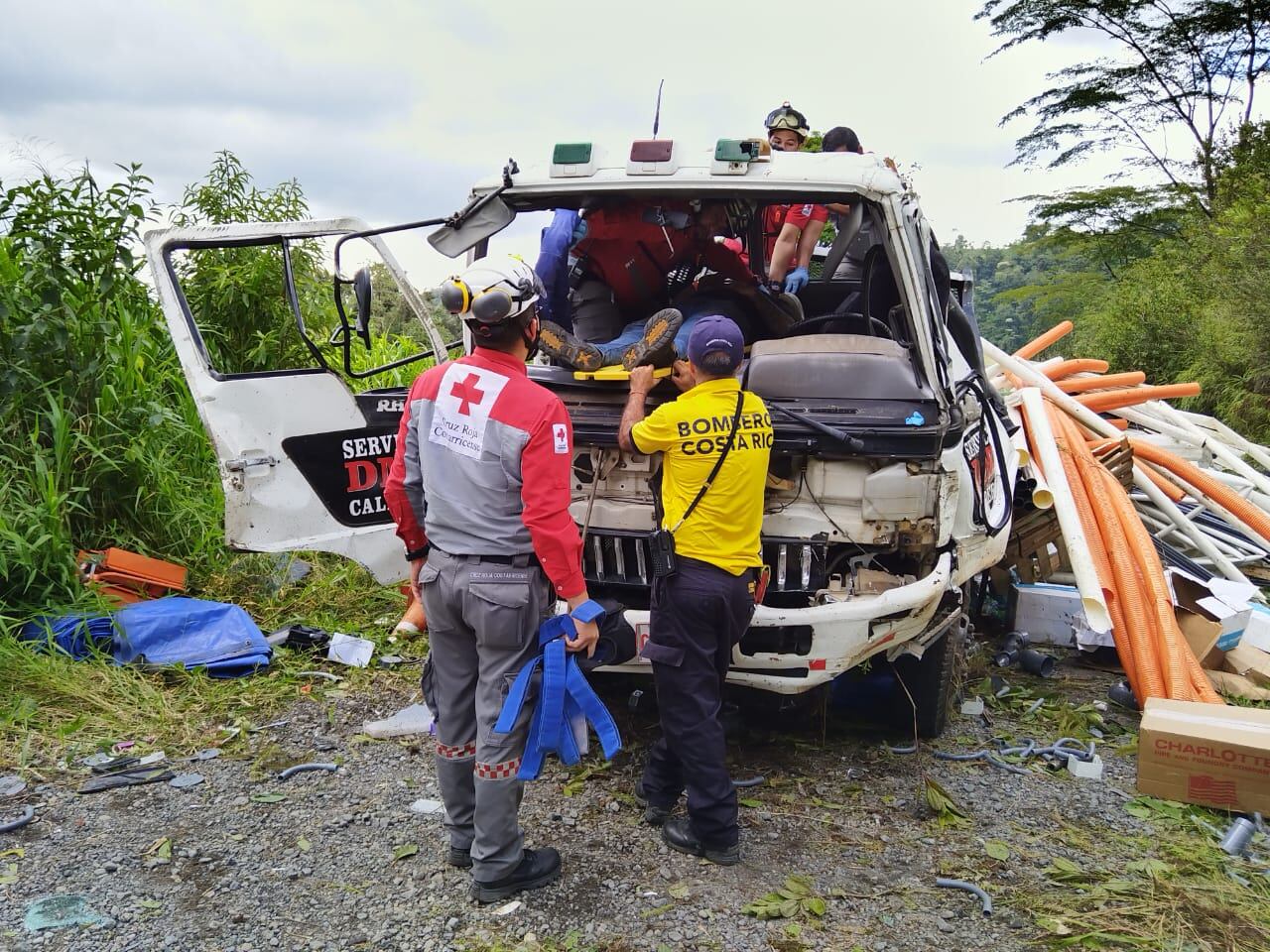 Accidente dejó un fallecido y un herido en Cariblanco