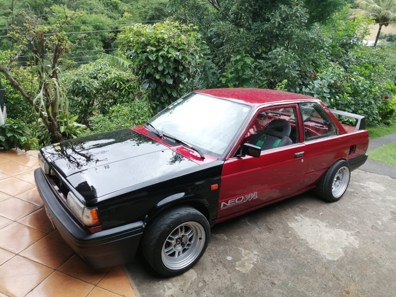 Nissan B12, propiedad de Fabricio Corrales. Cortesía.