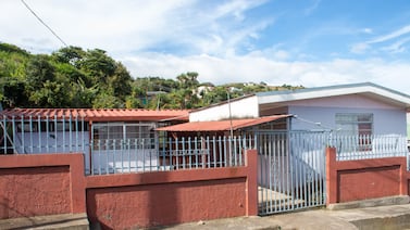 17 años esperando un edificio propio: la odisea diaria de los estudiantes del Liceo de Tierra Blanca está por acabar
