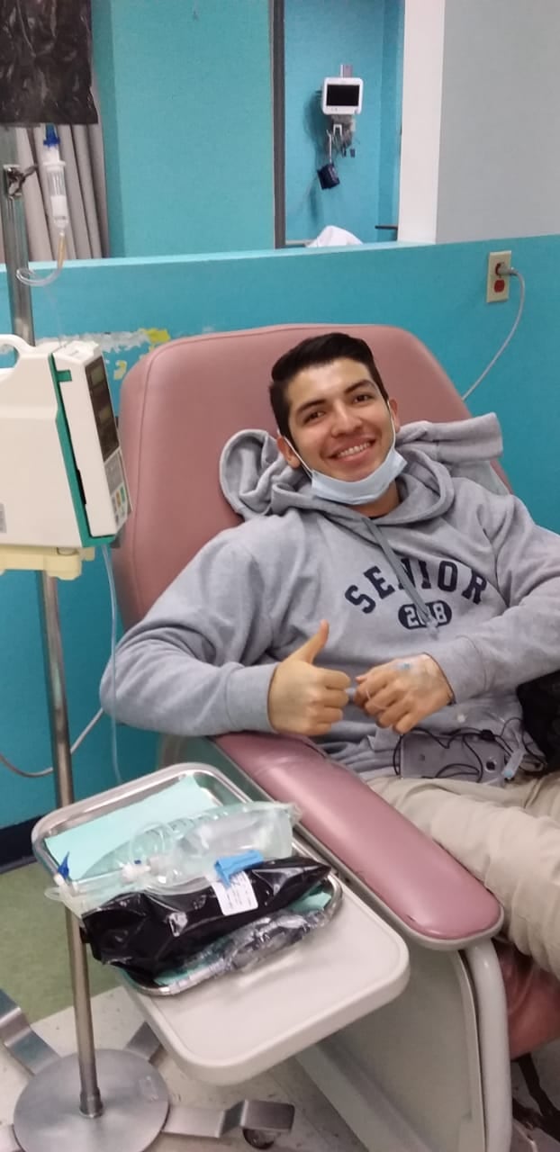 El joven autor costarricense Daniel Gutiérrez (25 años), conocido como “Guti”, presenta su primer libro La determinación detrás de la sonrisa, una obra íntima, valiente y profundamente humana que invita a replantear la forma en que enfrentamos la adversidad.