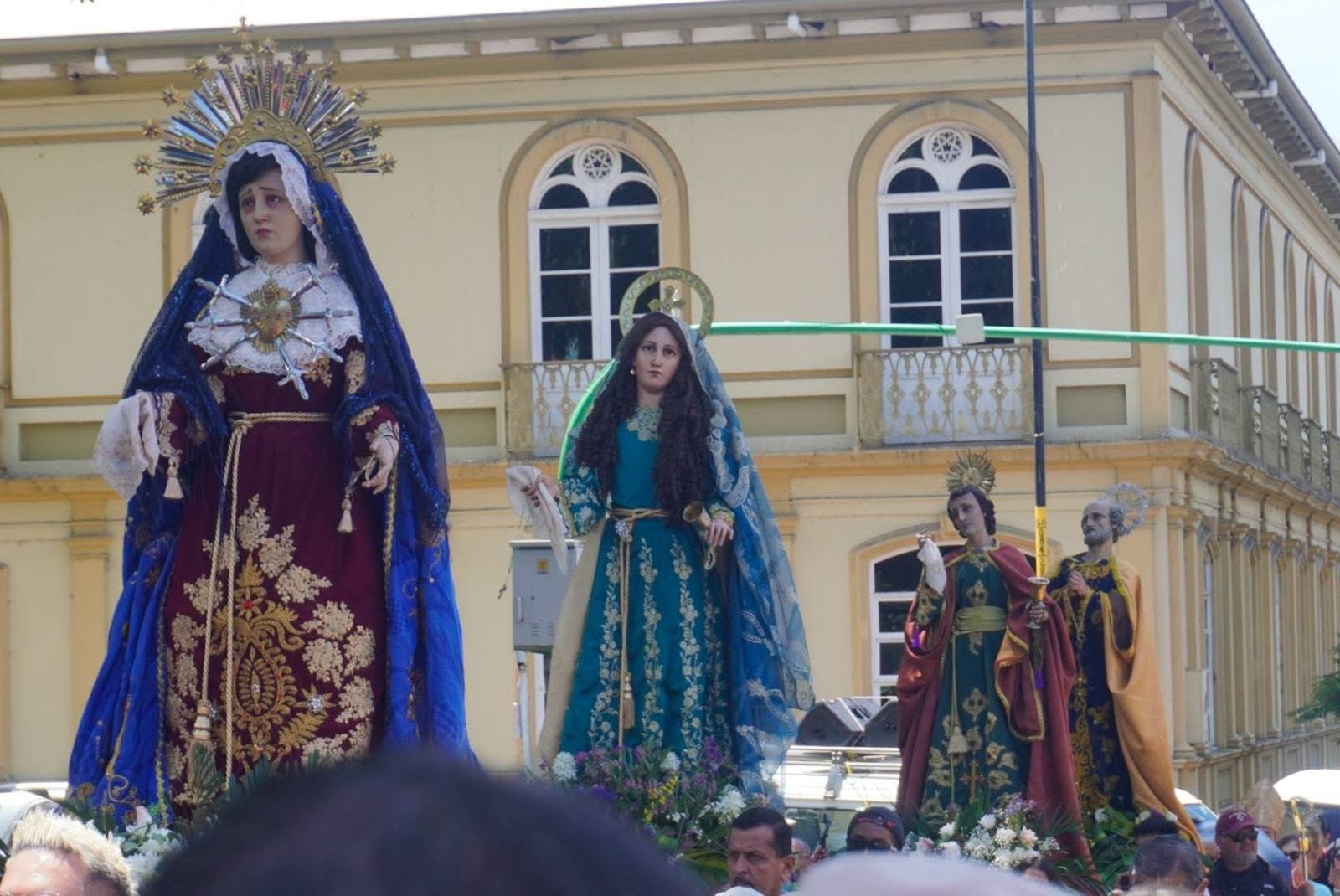 Emoción y recogimiento marcan el Viernes Santo en Alajuela.