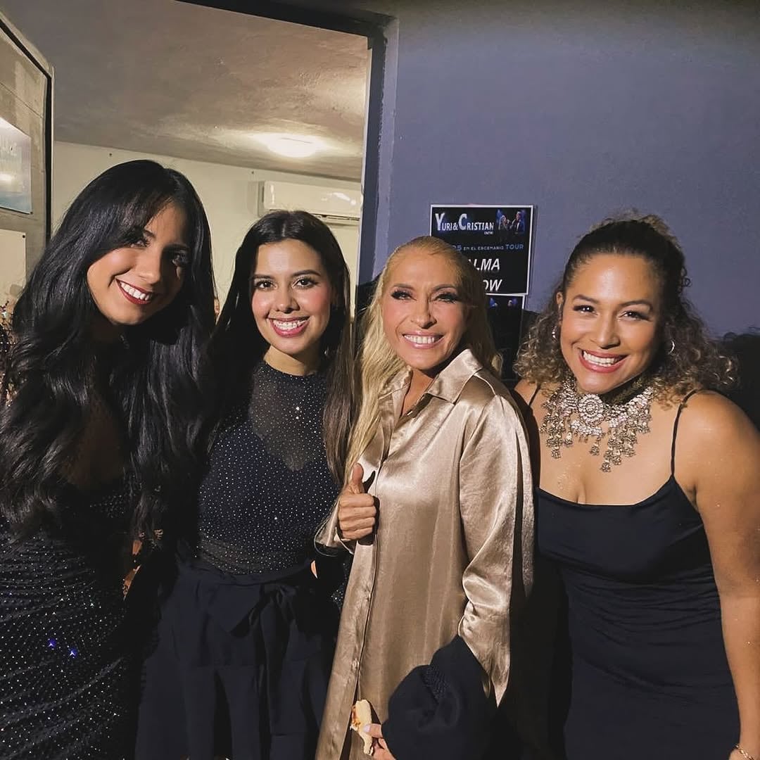 Priscilla Castro cantante costarricense corista de Cristian Castro, Yuri y Daniela Romo.