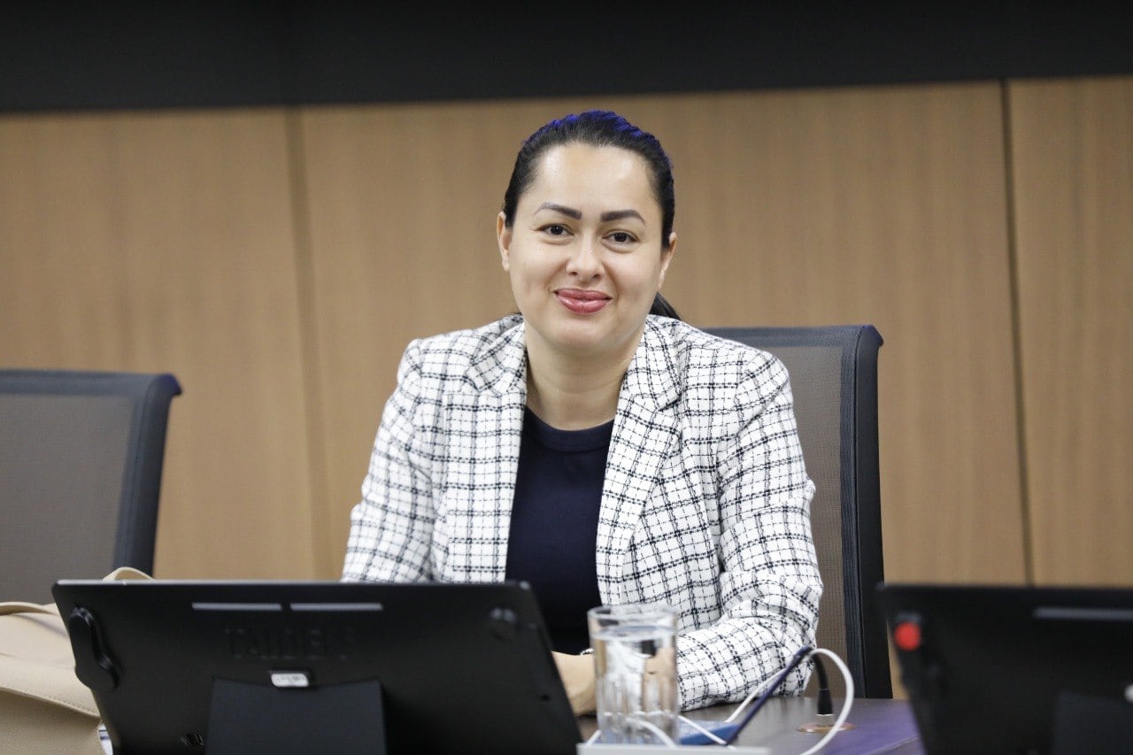 Cindy Murillo, PPSO, lago Arenal
