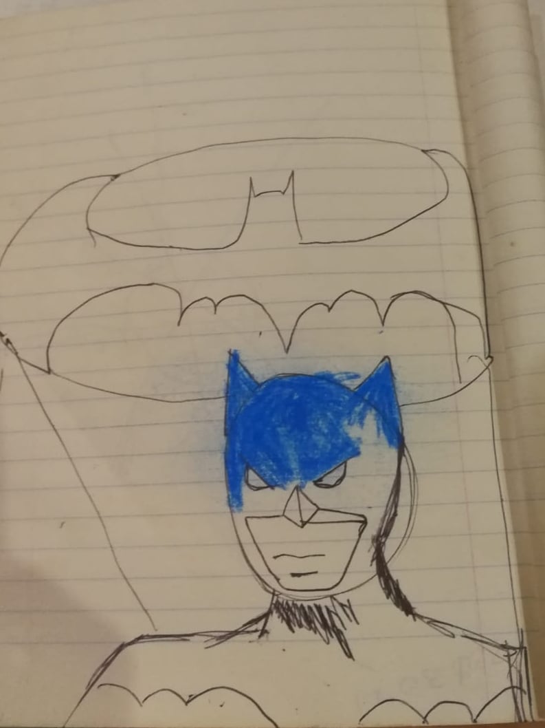 El dibujante costarricense Daniel Mora, quien tiene contrato en exclusiva con DC Comics para dibujar a Batman, nos mostró dibujos de ese personaje que hacía a los 5 años.