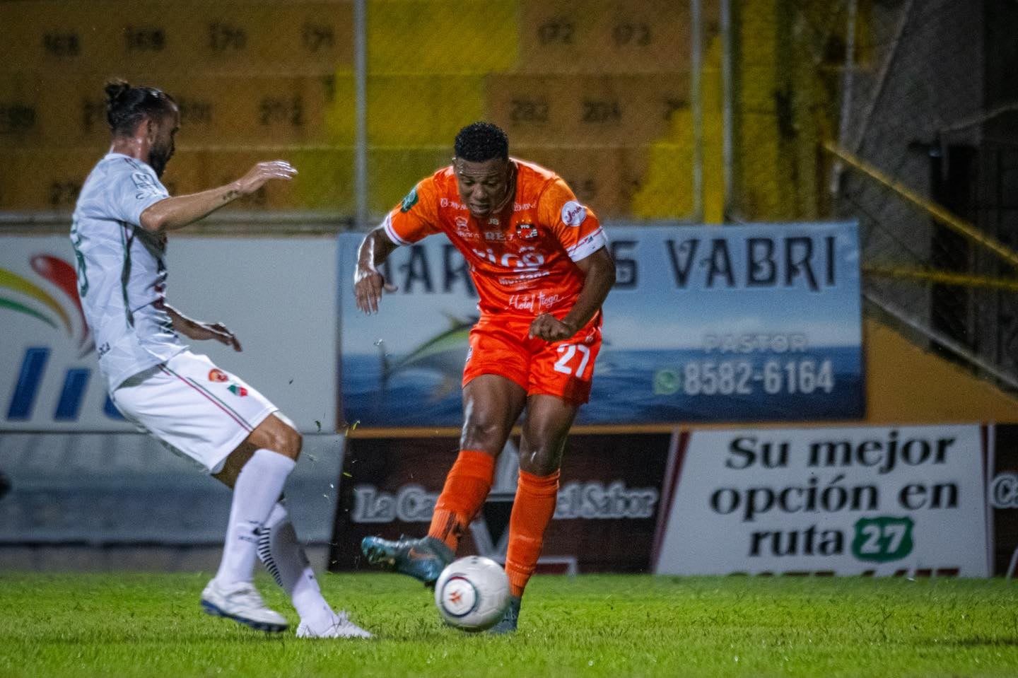 Puntarenas - Carmelita, torneo de Copa