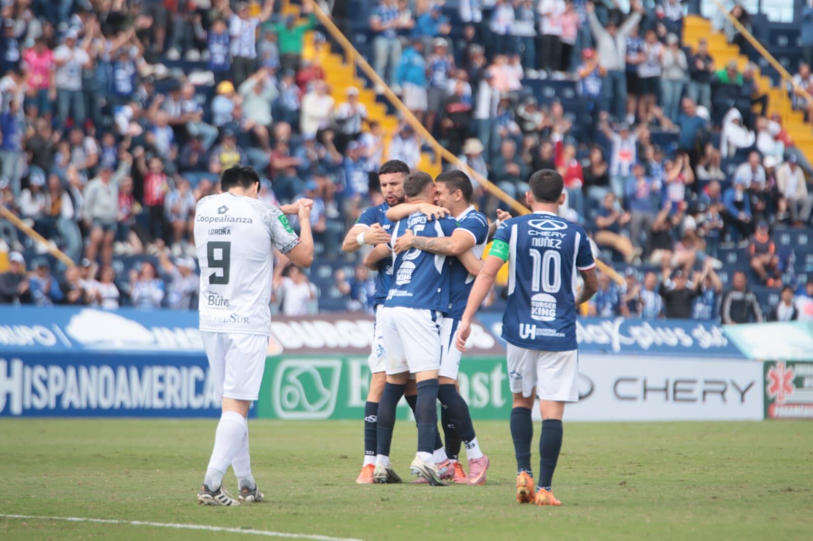 Cartaginés derrotó 1-0 a Pérez Zeledón con gol de Luis Flores.