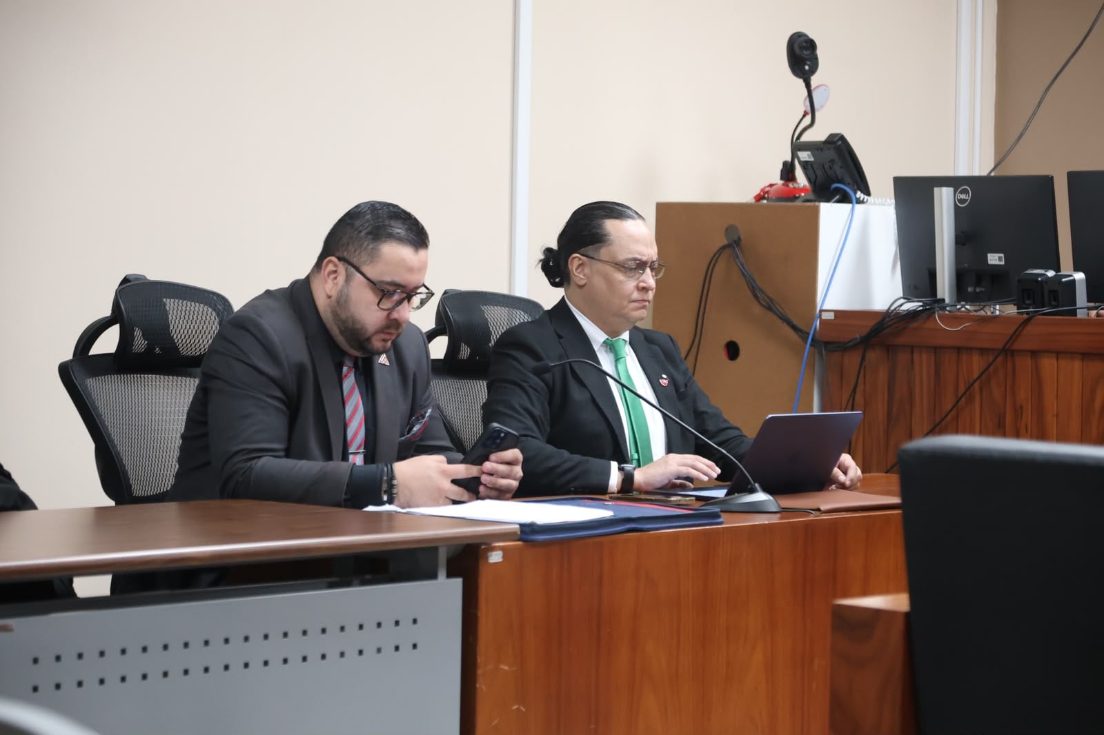 Este 16 de setiembre de 2026 se reanudará el juicio contra Diego Bravo tras demandado por Mauricio Hoffmann y su pareja María José Ulate por el delito de daños al honor.