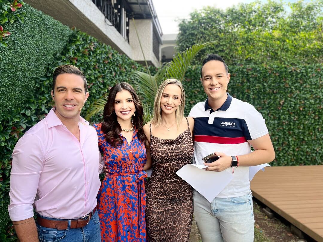 Ítalo Marenco, presentador de Giros de Reperetel