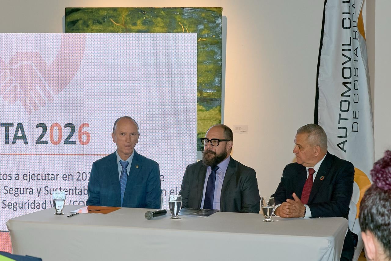 Buscando luchar contra tanto muerto en moto en esos dos cantones guanacastecos es que el Automóvil Club de Costa Rica (ACCR) se une con el Consejo de Seguridad Vial (COSEVI) para darle fuerza a proyectos en materia de seguridad vial y movilidad segura.