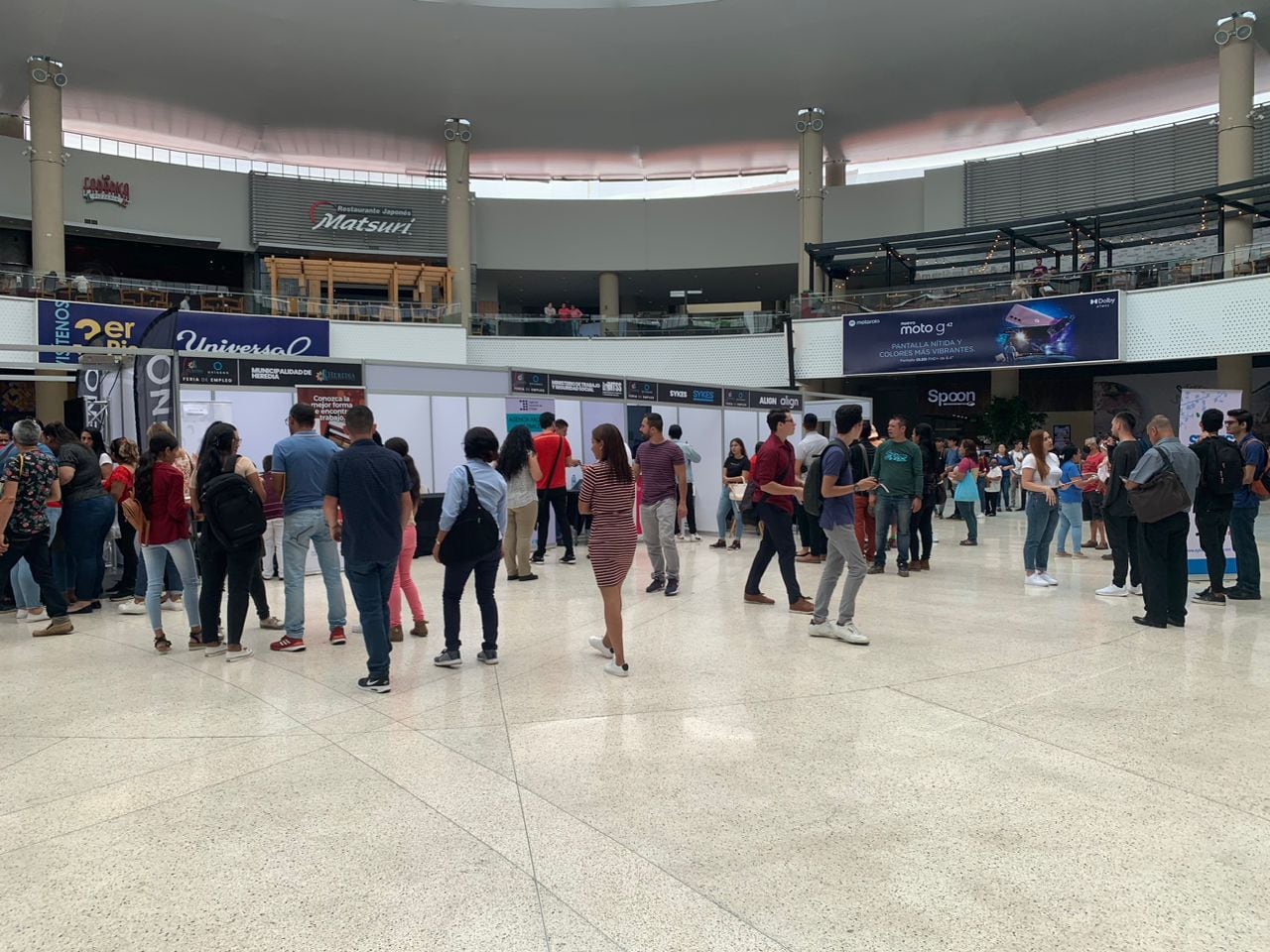 En el centro comercial Oxígeno en Heredia recibirá a todas los interesados en participar en la nueva edición de su exitosa feria de empleo, organizada de la mano de la municipalidad de Heredia, que tendrá 800 puestos de trabajo disponibles