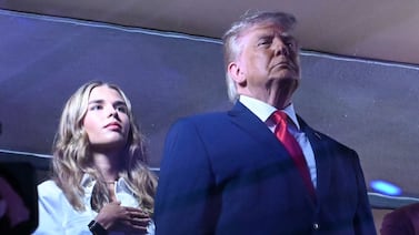 Kai Trump, nieta de Donald Trump, recibió un regalo de su mejor amiga tica y así reaccionó