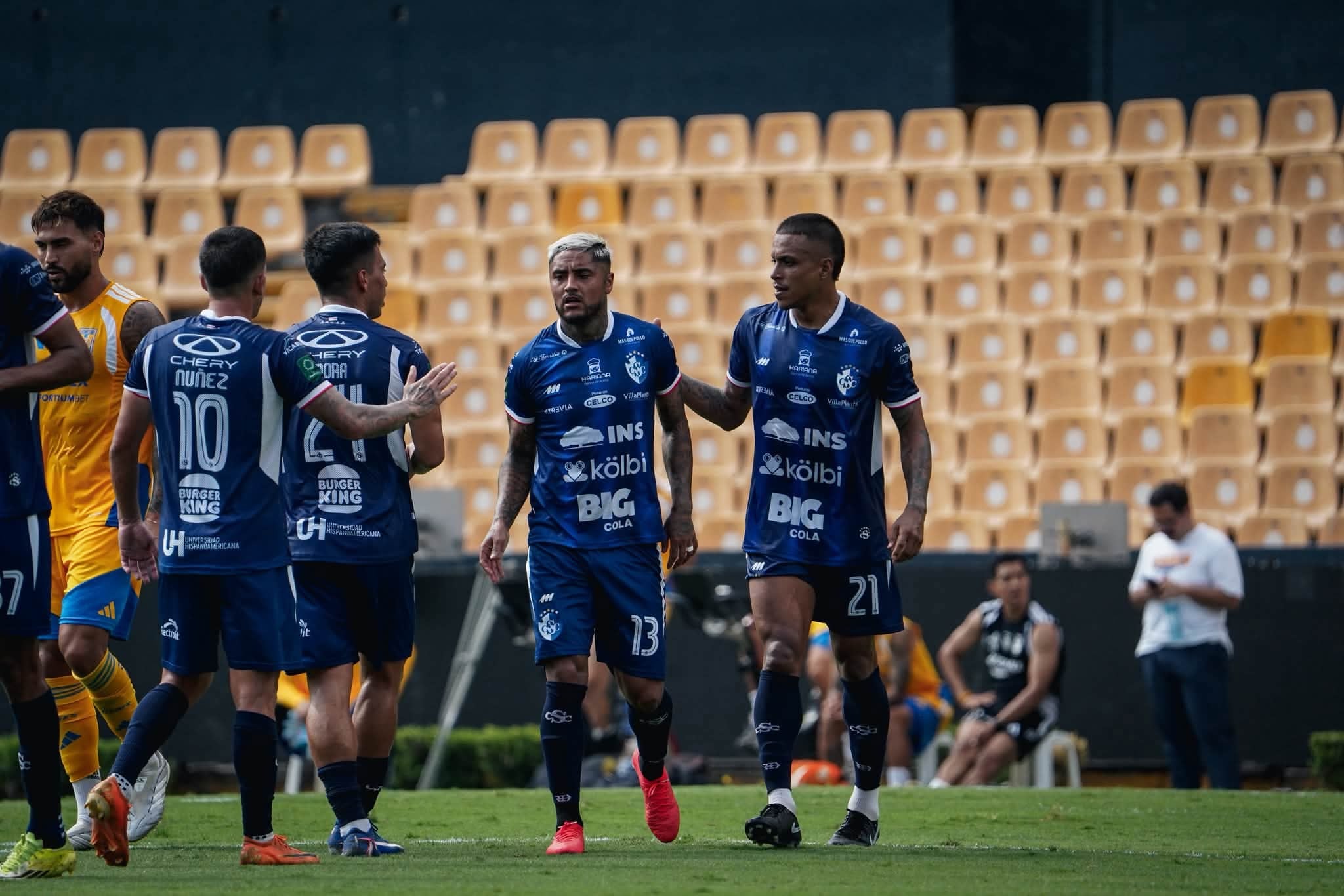 Cartago le ganó 0-2 a los Tigres de México