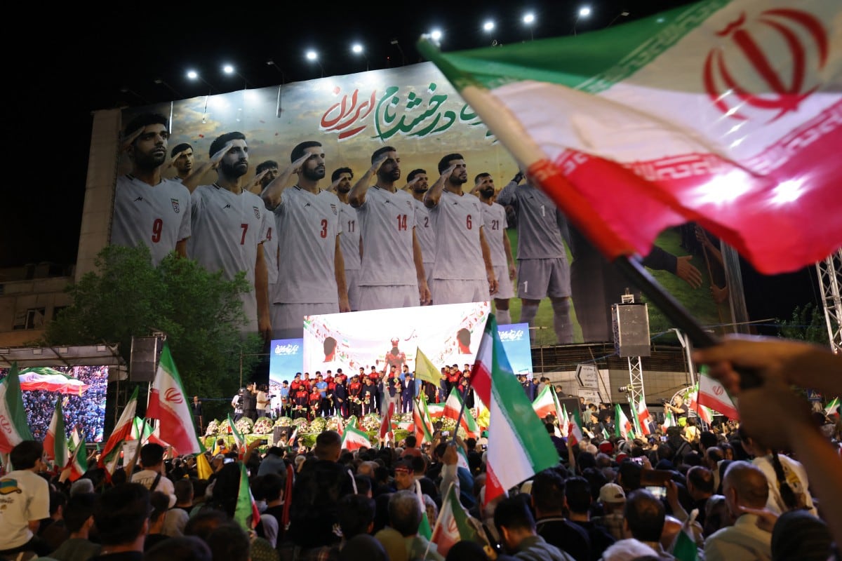 Irán