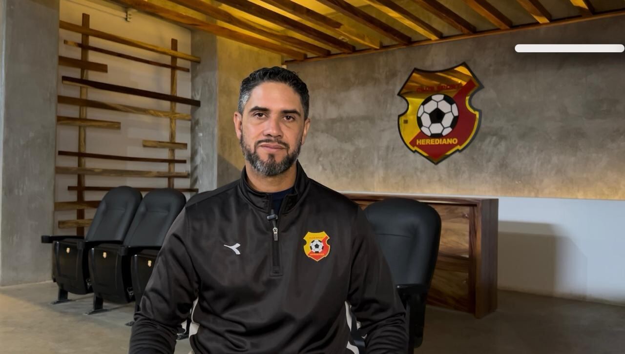 Pablo Salazar
Entrenador del Herediano
Entrevista
2 de junio del 2025
Cortesía: Herediano