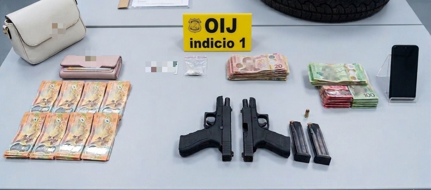La pareja transportaba un monto millonario de dudosa procedencia.