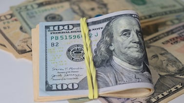 Aproveche el dólar barato para salir de deudas y no para meterse en más