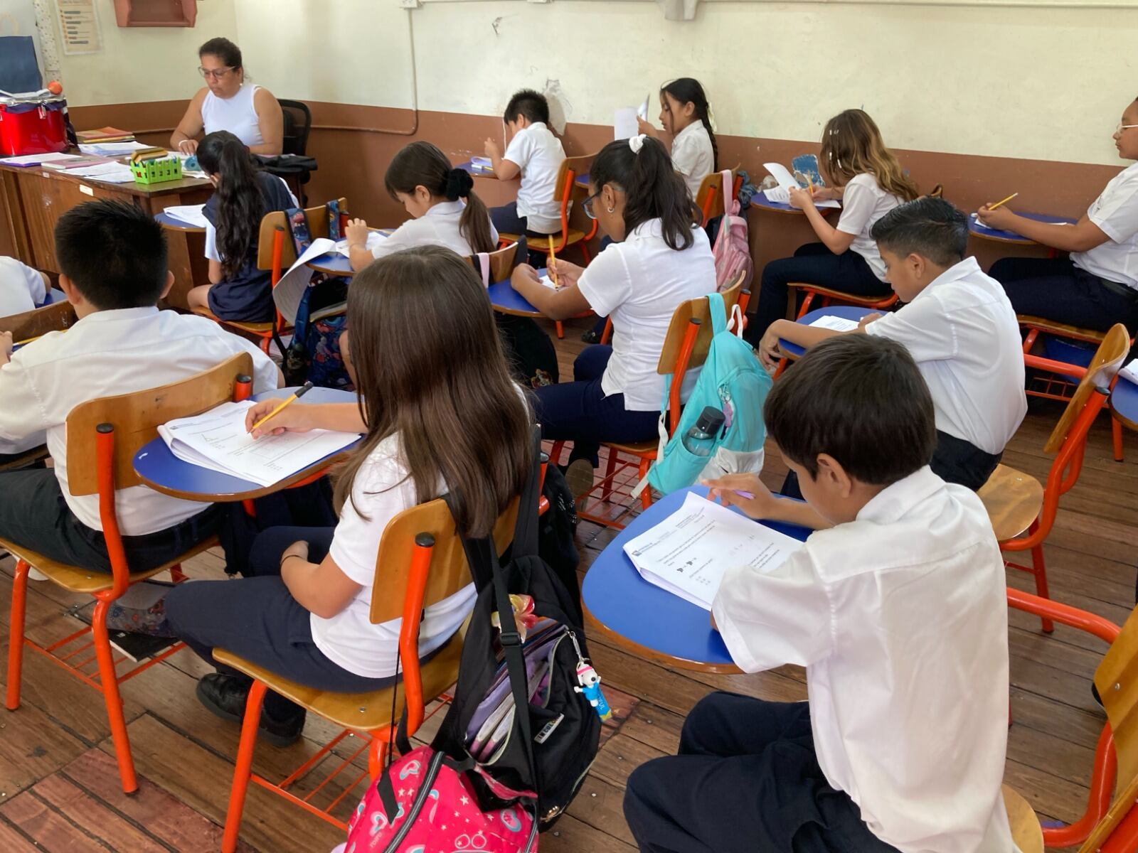 Las pruebas comprensivas comenzaron este lunes 19 de agosto.
Fotografía: MEP