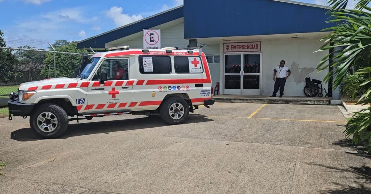 Tras ser atacadas por un perro de raza pitbull, una madre y su hija fueron trasladadas de urgencia a la clínica de Pital y luego fueron remitidas al Hospital San Carlos. (Foto: suministrada por Edgar Chinchilla, corresponsal GN)