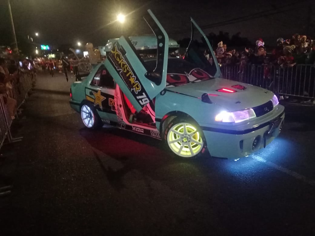 Hyundai Excel 90, Reinaldo Mena, machetico, chuzo de la semana