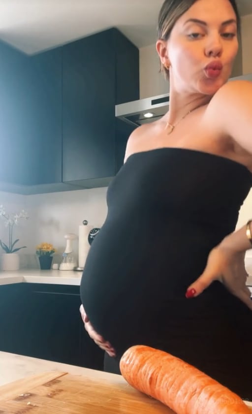 Laura Ortega, modelo y cantante costarricense.