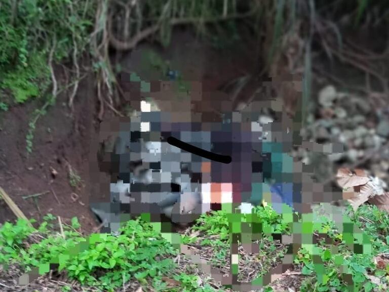 Los dos ocupantes de la moto fallecieron en el lugar de accidente. Foto cortesía GuanaNoticias.