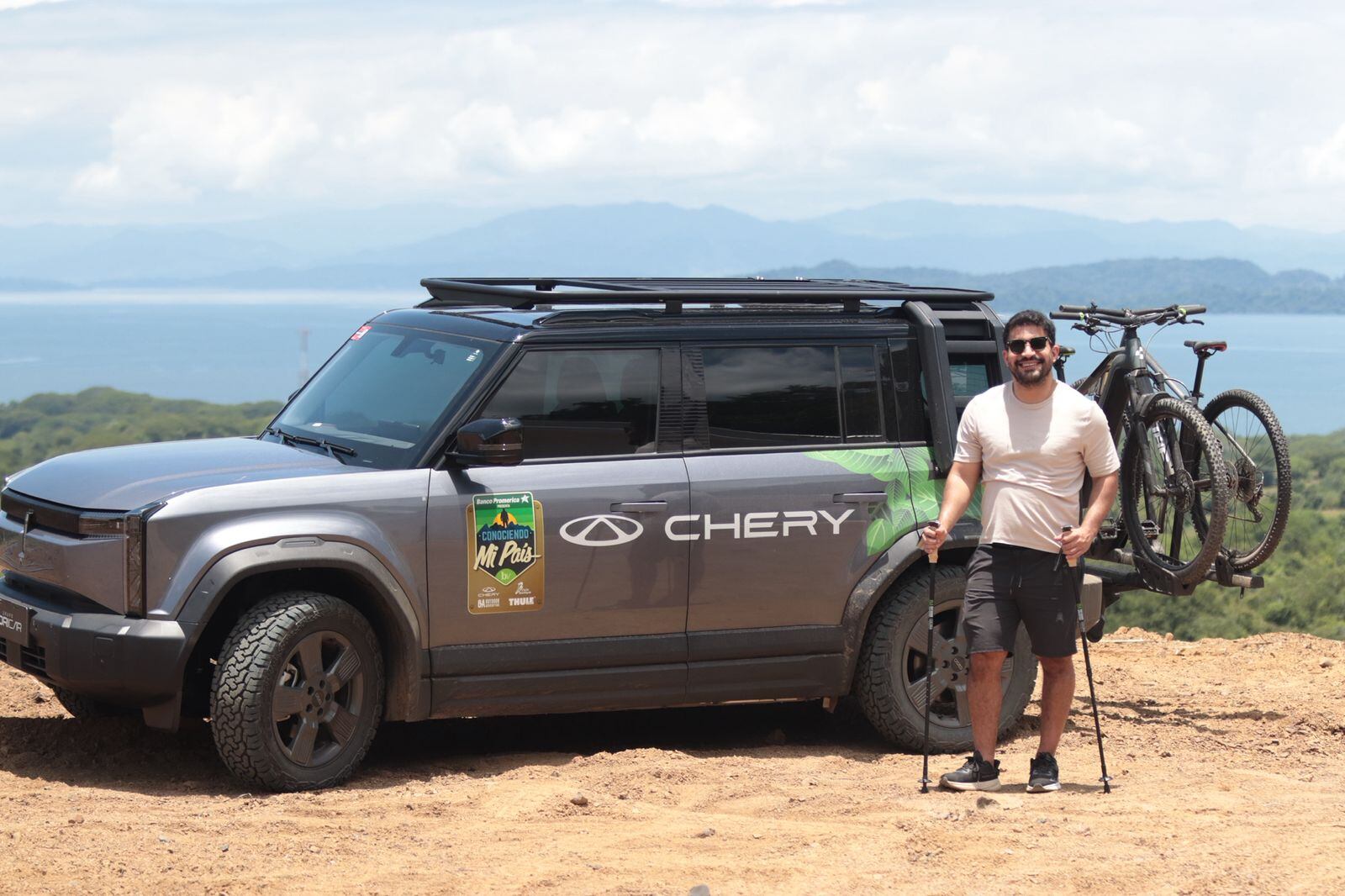 Para el equipo de Conociendo a mi país, viajar no fue solo encender la cámara y grabar. Es sudar, ensuciarse, enfrentarse a la naturaleza y, de paso, disfrutar como chiquillos en vacaciones.