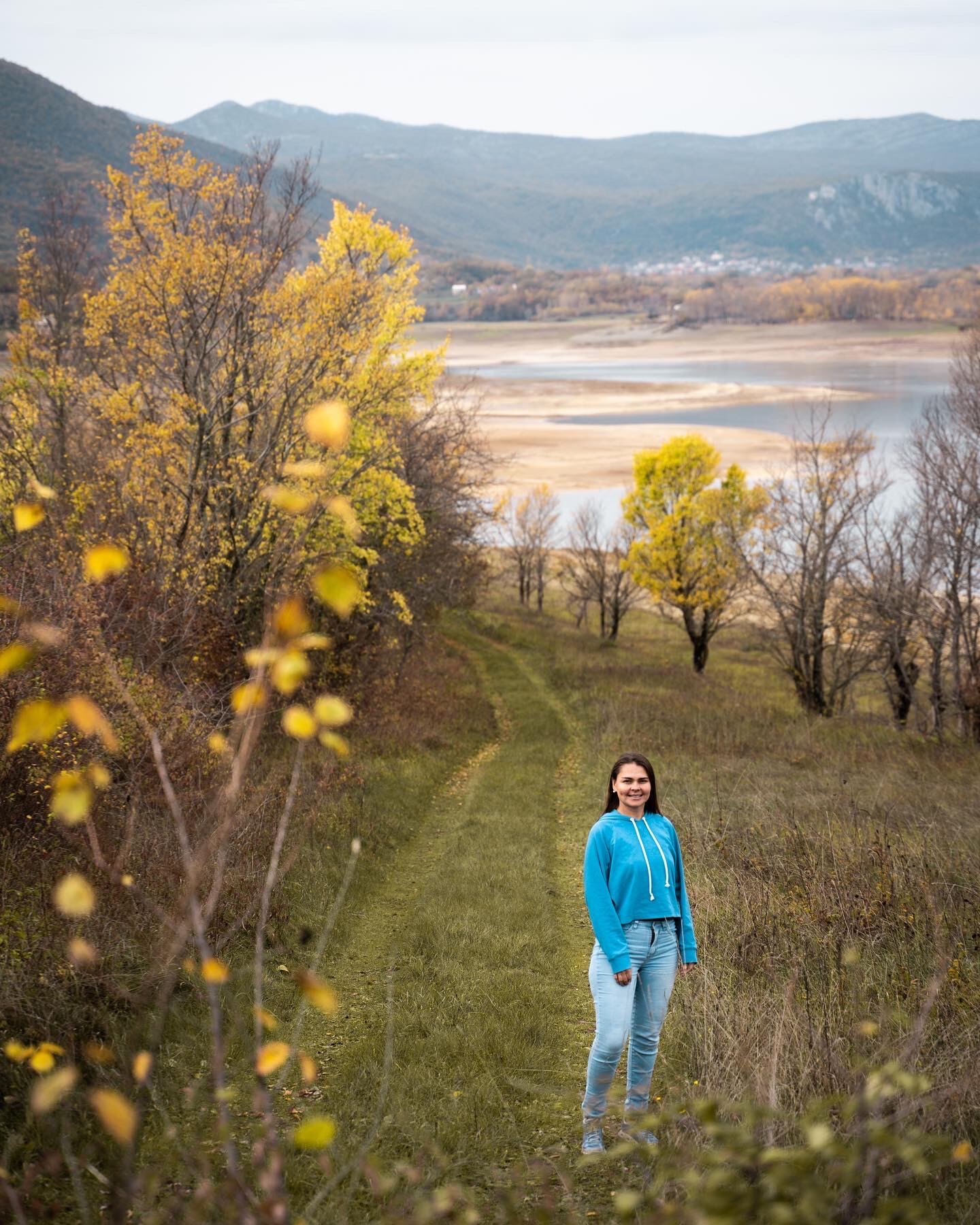Ivannia Meza Pérez es una tica que ama el periodismo y ama viajar por eso trabaja para clientes en Costa Rica, pero desde cualquier país del mundo. La foto es en Croacia.