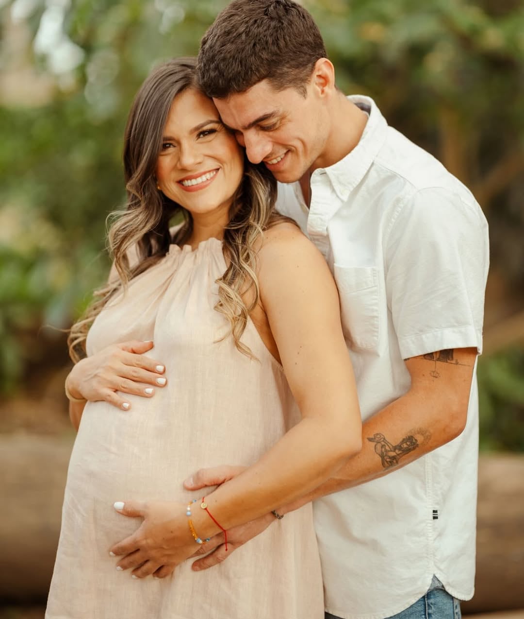 Adriana Durán anunció en redes sociales que será abuela por primera vez.