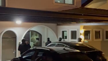 Autoridades detienen a hija de hombre que Estados Unidos quería extraditar