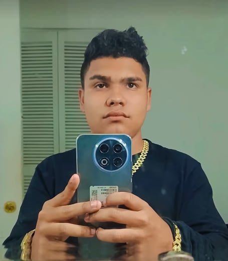 Yeris Lobo, ganador de Nace una estrella 2025.