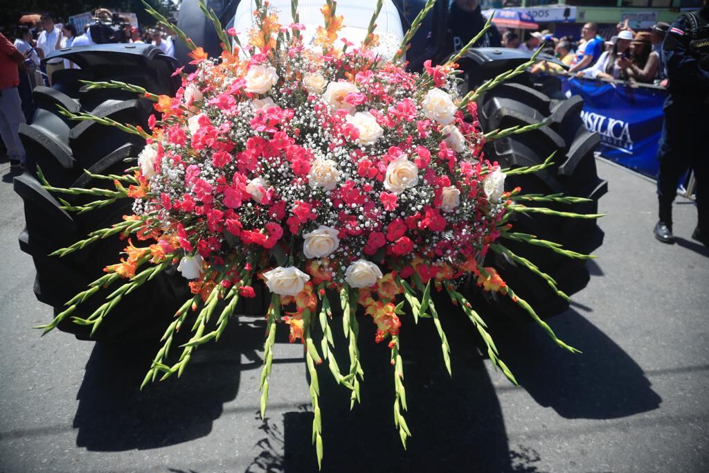 El 3 de agosto del 2023 se realiza la tradicional Pasada de la virgen de los Ángeles de la basílica a la catedral de Cartago, se cumplen 241 años de esta tradición