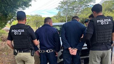 Dos policías con 30 años de experiencia cayeron en una tentación que podría costarles todo