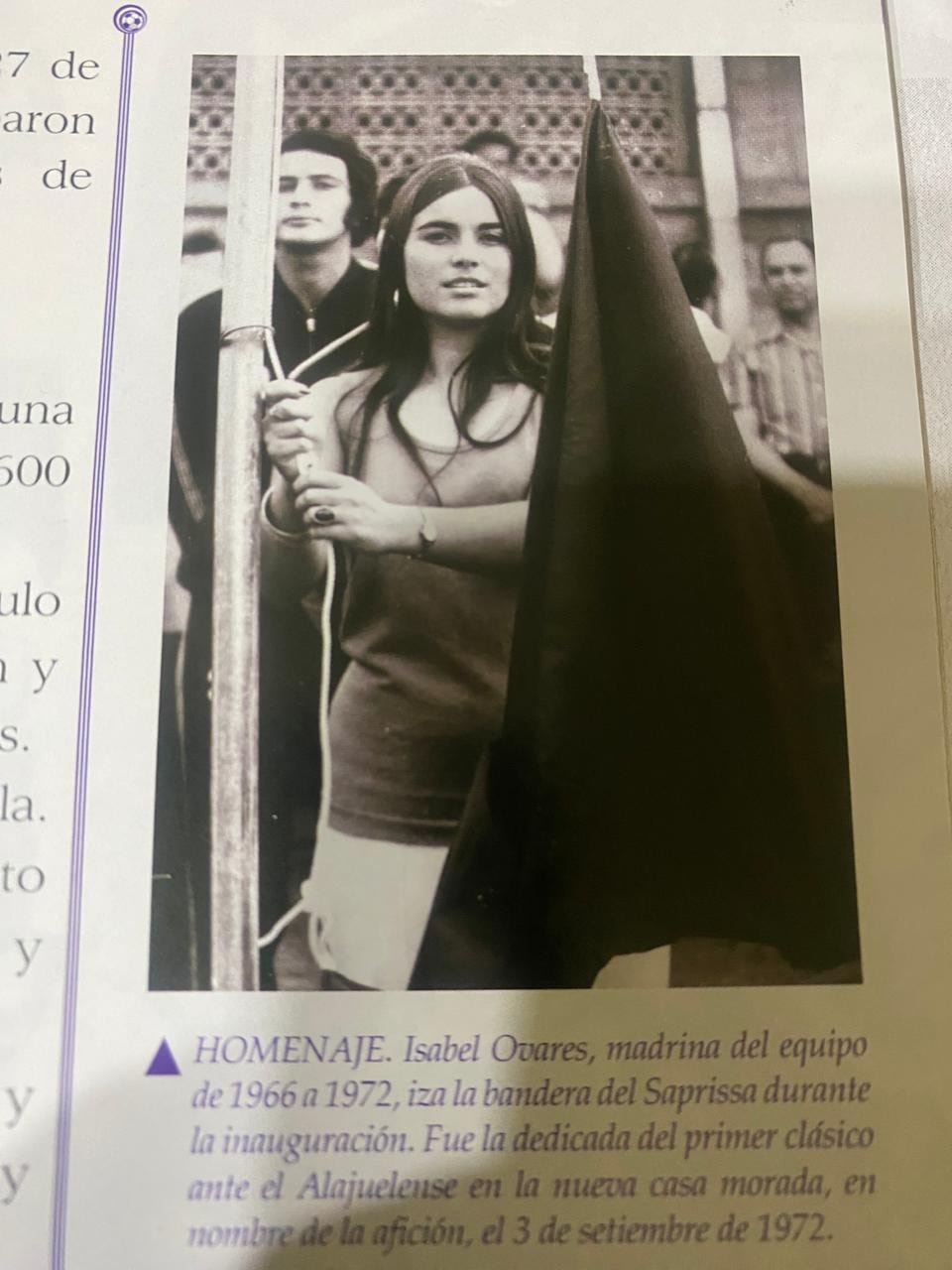 Isabel Ovares fue madrina del Deportivo Saprissa en los años 70. Cortesía.