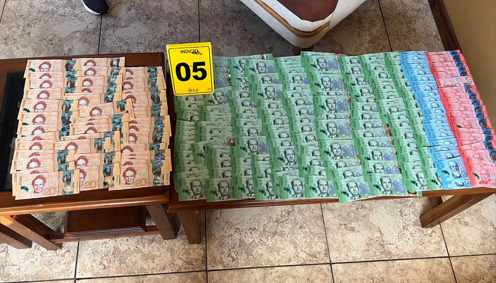 Decomisos a banda que traficaba cocaína líquida. Foto OIJ.