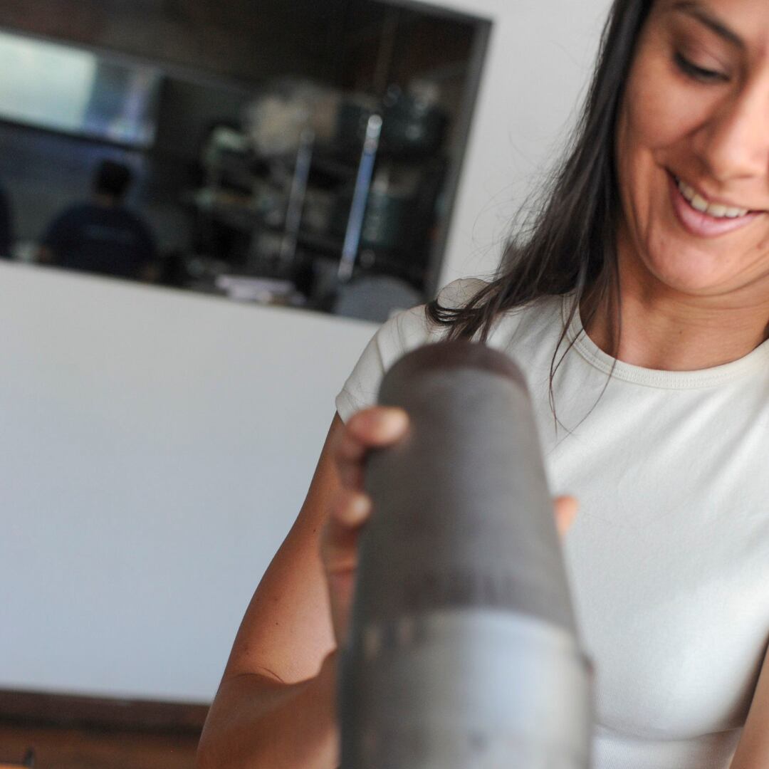 A sus 32 años, la campeona nacional de barismo cuenta cómo el café que hacía su abuelita marcó su amor por esta bebida